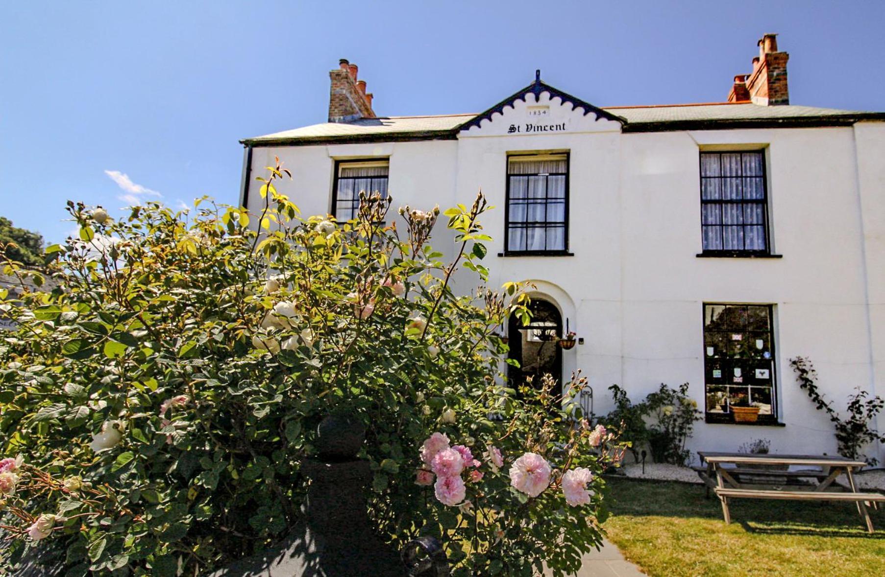 St Vincent Guest House Lynton Exterior photo